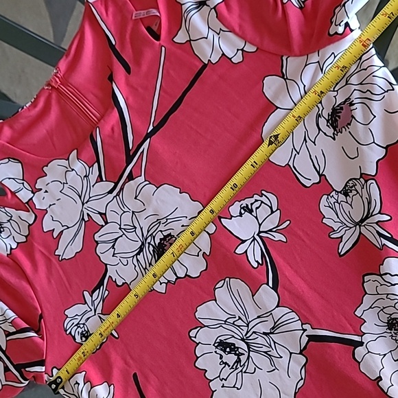 Ivanka Trump Floral Dress ❤️ - Picture 5 of 8